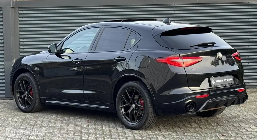 Alfa Romeo Stelvio 2.0 T AWD Veloce Pano Keyless H uit 2021, foto 4