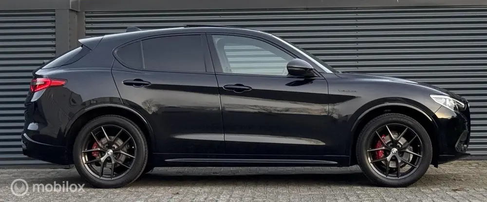 Alfa Romeo Stelvio 2.0 T AWD Veloce Pano Keyless H uit 2021, foto 9