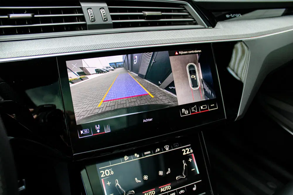 Audi Q8 e-tron 55 quattro S Edition 115 kWh uit 2023, foto 18