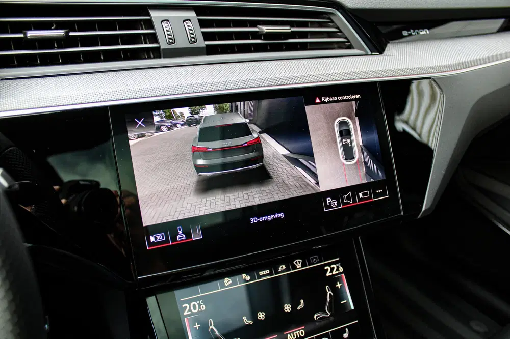 Audi Q8 e-tron 55 quattro S Edition 115 kWh uit 2023, foto 19