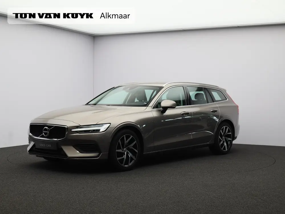 Volvo V60 2.0 T5 Momentum Pro uit 2019