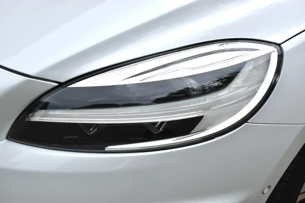 Volvo V40 1.5 T3 R-DESIGN SPORT AUTOMAAT PANODAK BJ uit 2019, foto 9