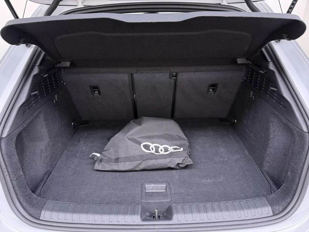 Audi A3 45 TFSI e S edition Competition 272pk PHEV uit 2025, foto 11