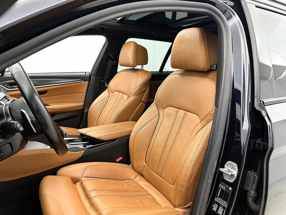BMW 5-serie 530i M Sport uit 2021, foto 6