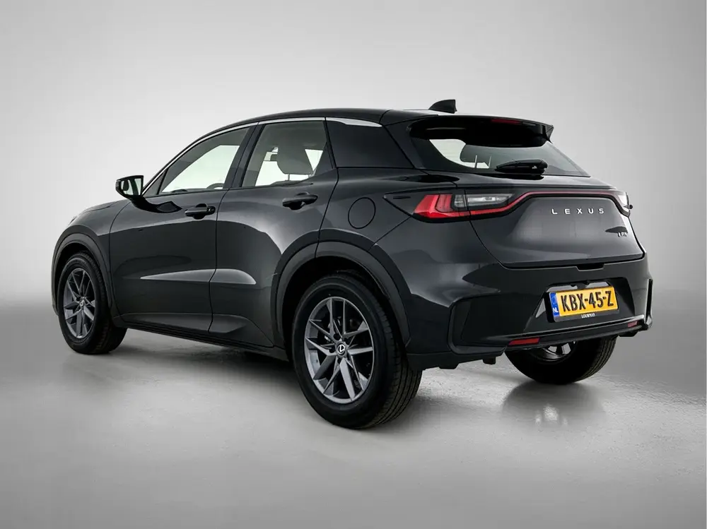 Lexus LBX Limited Edition uit 2024, foto 13