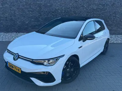 Volkswagen Golf 2.0 TSI 320pk 7DSG 4MOTION|Drift| Akra | HUD uit 2021