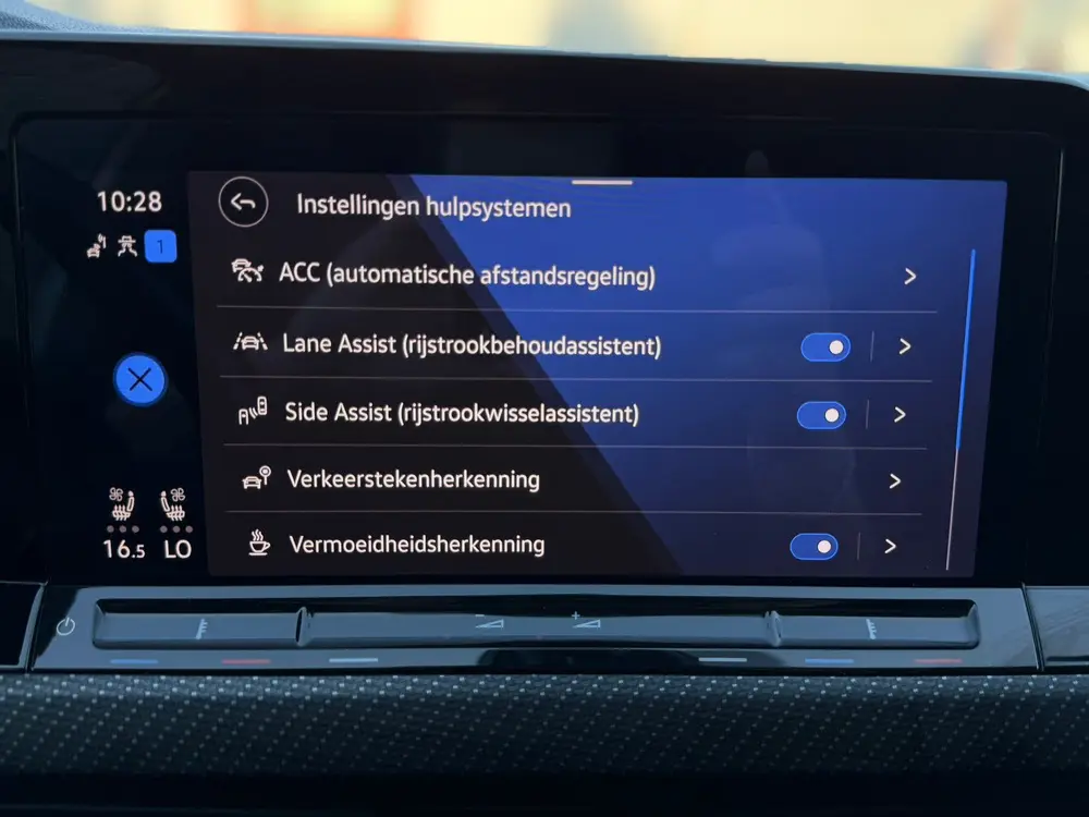 Volkswagen Golf 2.0 TSI 320pk 7DSG 4MOTION|Drift| Akra | HUD uit 2021, foto 18