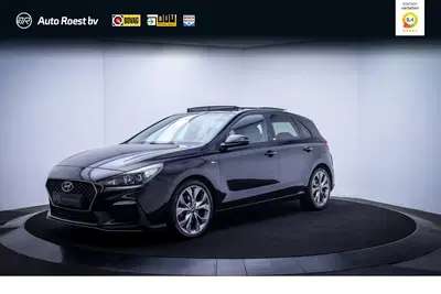 Hyundai i30 1.4 T-GDI 140Pk N-LINE Comf. Package PANO uit 2020
