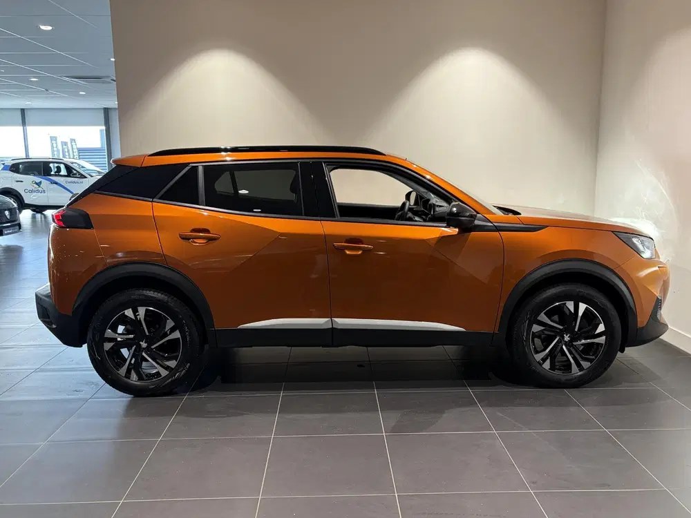 Peugeot 2008 PureTech 100 Allure Pack l Trekhaak l Navi uit 2022, foto 7