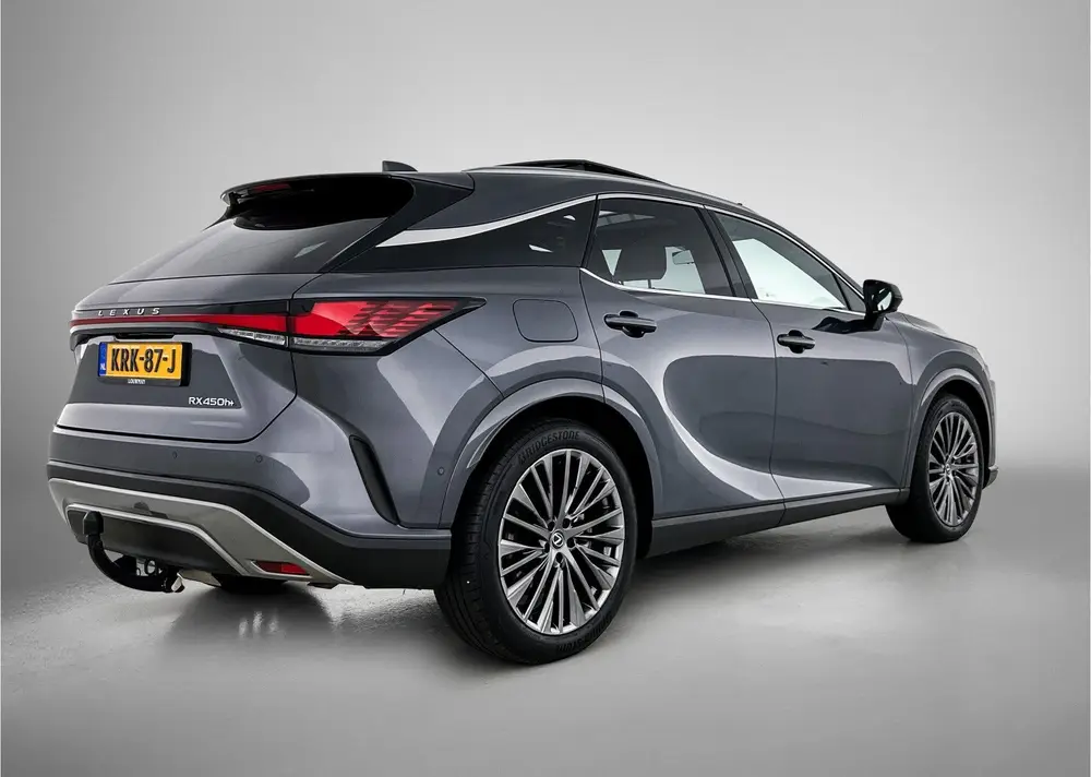 Lexus RX 450h+ Plug-in Hybrid President Line uit 2023, foto 2