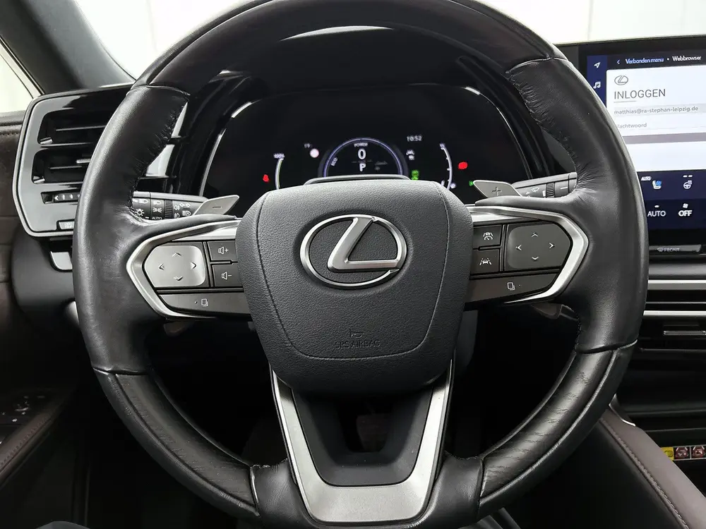 Lexus RX 450h+ Plug-in Hybrid President Line uit 2023, foto 20