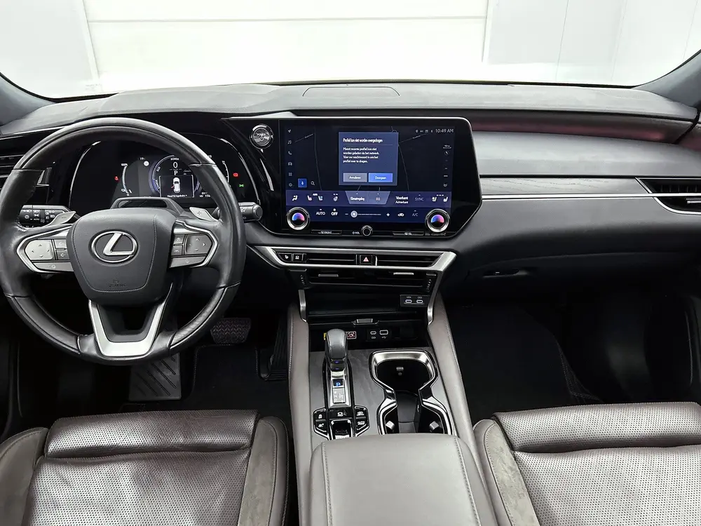 Lexus RX 450h+ Plug-in Hybrid President Line uit 2023, foto 5
