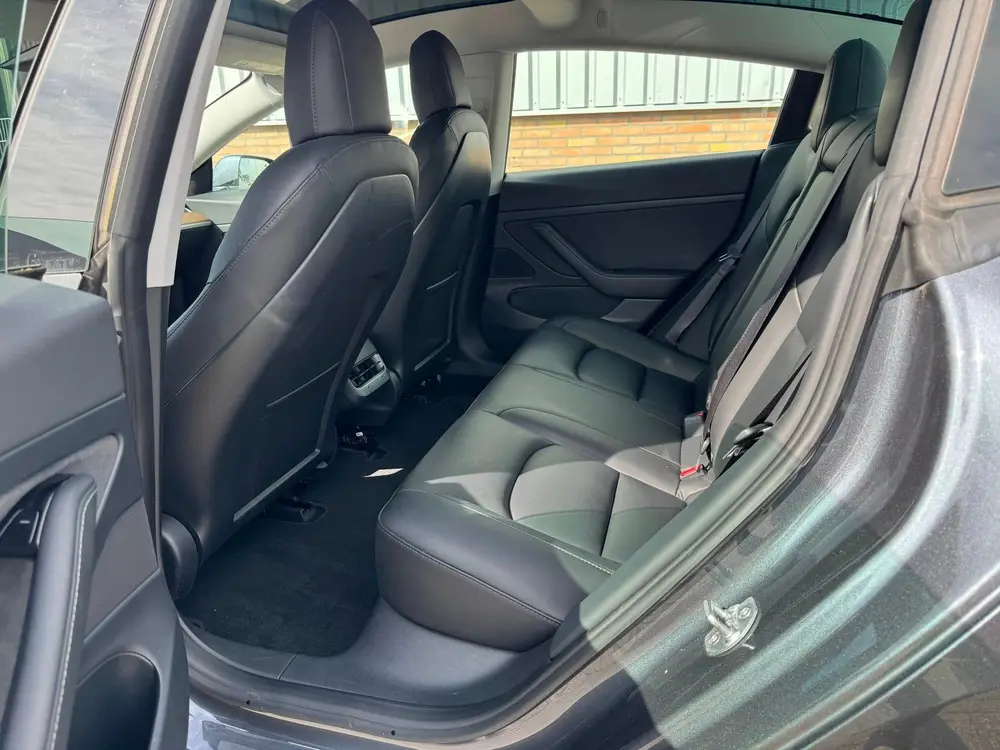 Tesla Model 3 Standard RWD Plus FSD permanent/ LFP accu/ SOH uit 2020, foto 13