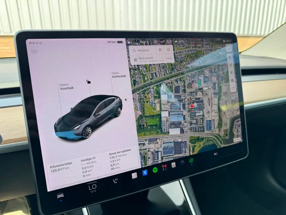 Tesla Model 3 Standard RWD Plus FSD permanent/ LFP accu/ SOH uit 2020, foto 17