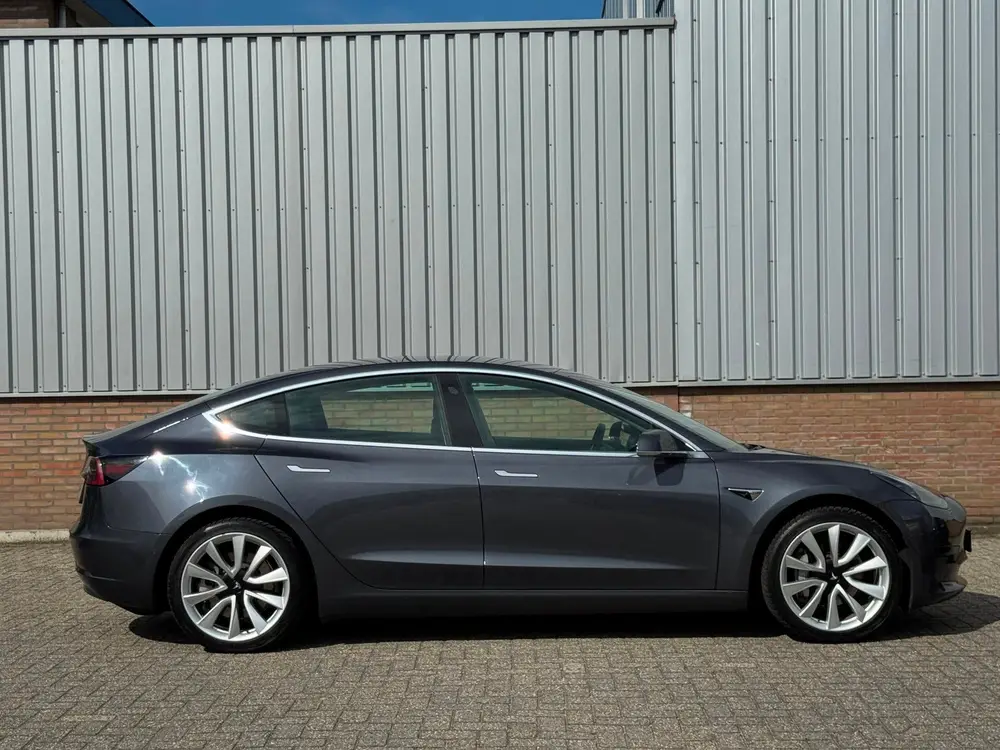 Tesla Model 3 Standard RWD Plus FSD permanent/ LFP accu/ SOH uit 2020, foto 7