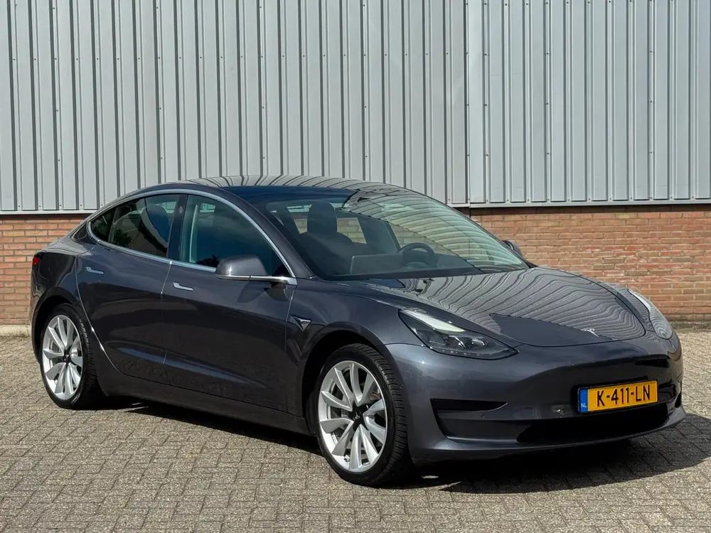 Tesla Model 3 Standard RWD Plus FSD permanent/ LFP accu/ SOH uit 2020, foto 8