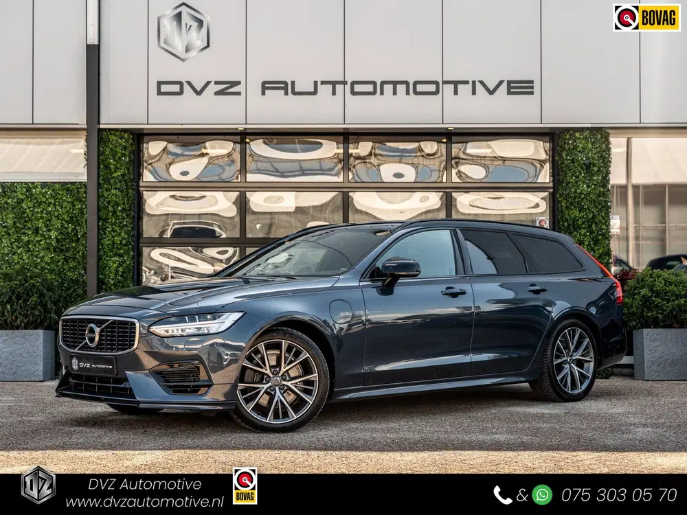 Volvo V90 2.0 T8 AWD R-Design uit 2020