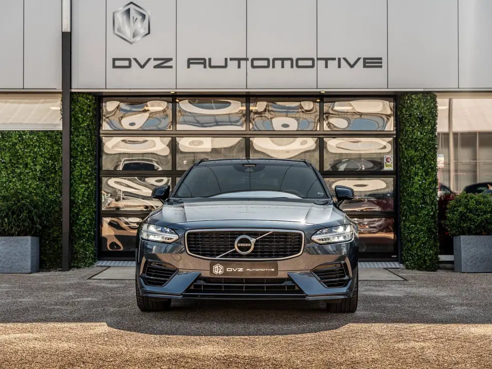 Volvo V90 2.0 T8 AWD R-Design uit 2020, foto 6