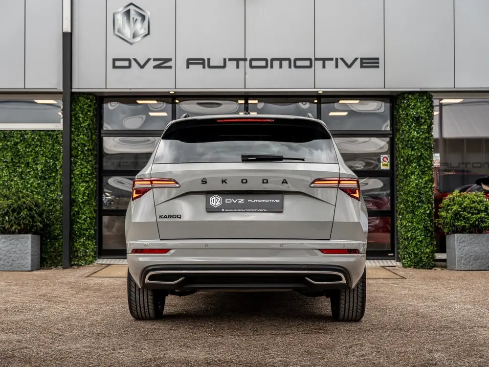 Skoda Karoq 1.5 TSI ACT 150PK DSG Sportline Business uit 2023, foto 9
