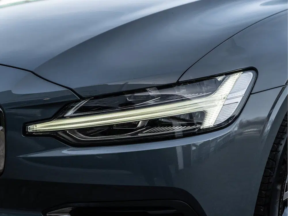 Volvo V60 2.0 T6 Plug-in hybrid AWD Core Bright uit 2022, foto 11
