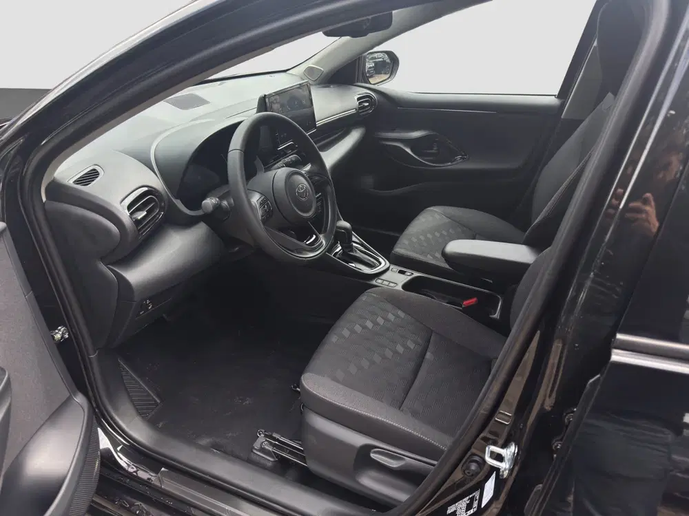 Toyota Yaris 1.5 Hybrid 115 Dynamic uit 2026, foto 4