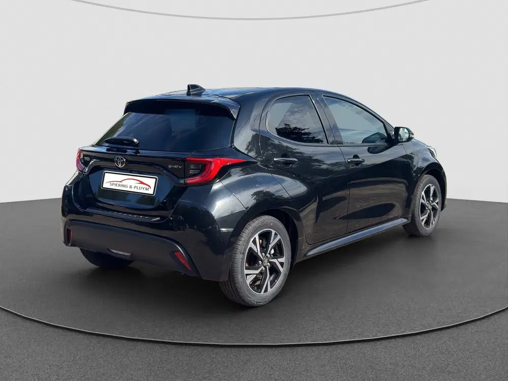 Toyota Yaris 1.5 Hybrid 115 Dynamic uit 2026, foto 6