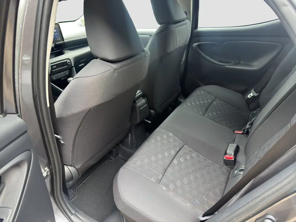 Toyota Yaris 1.5 Hybrid 115 Dynamic uit 2026, foto 11