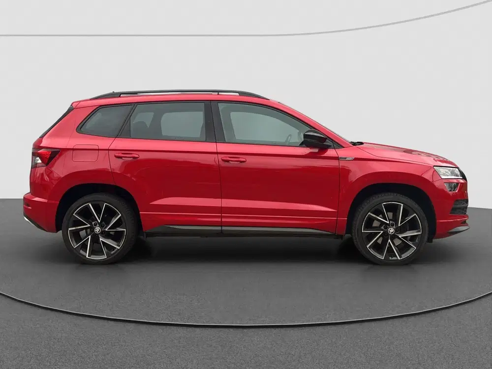 Skoda Karoq 1.5 TSI ACT Sportline Business uit 2020, foto 3
