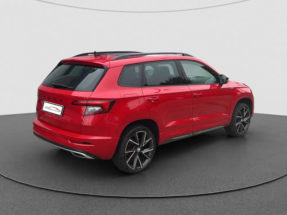 Skoda Karoq 1.5 TSI ACT Sportline Business uit 2020, foto 7