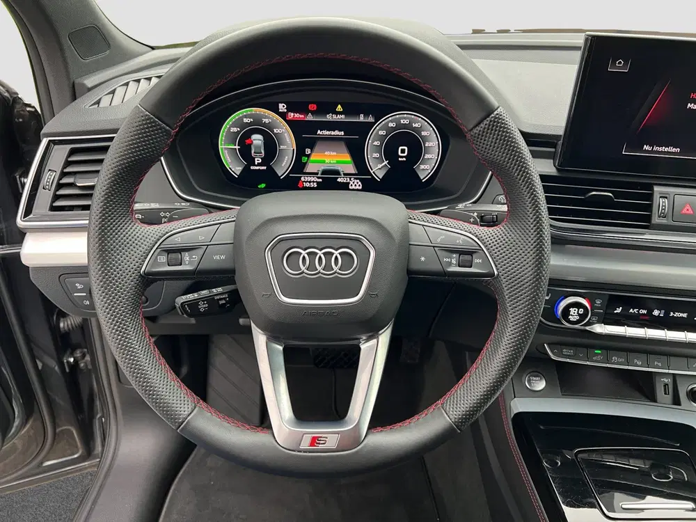 Audi Q5 55 TFSI e S edition Competition uit 2022, foto 12