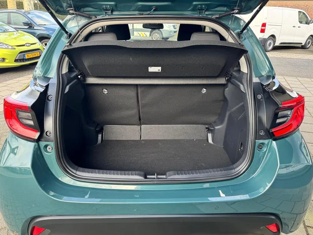 Toyota Yaris 1.5 Hybrid 115 Business Plus uit 2025, foto 11