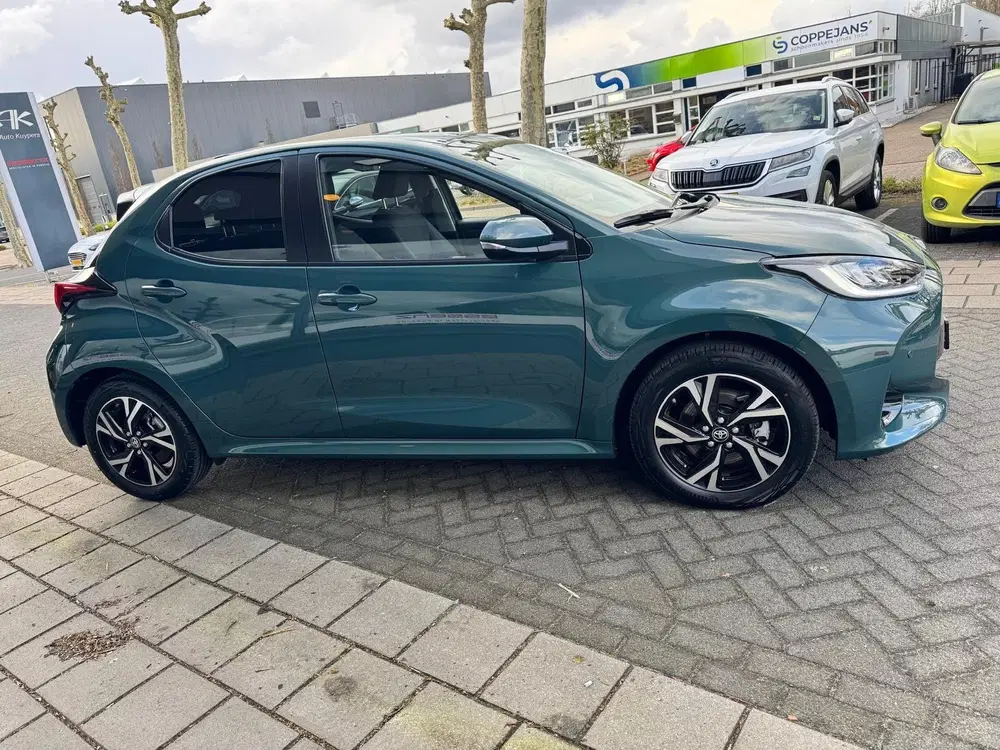 Toyota Yaris 1.5 Hybrid 115 Business Plus uit 2025, foto 13