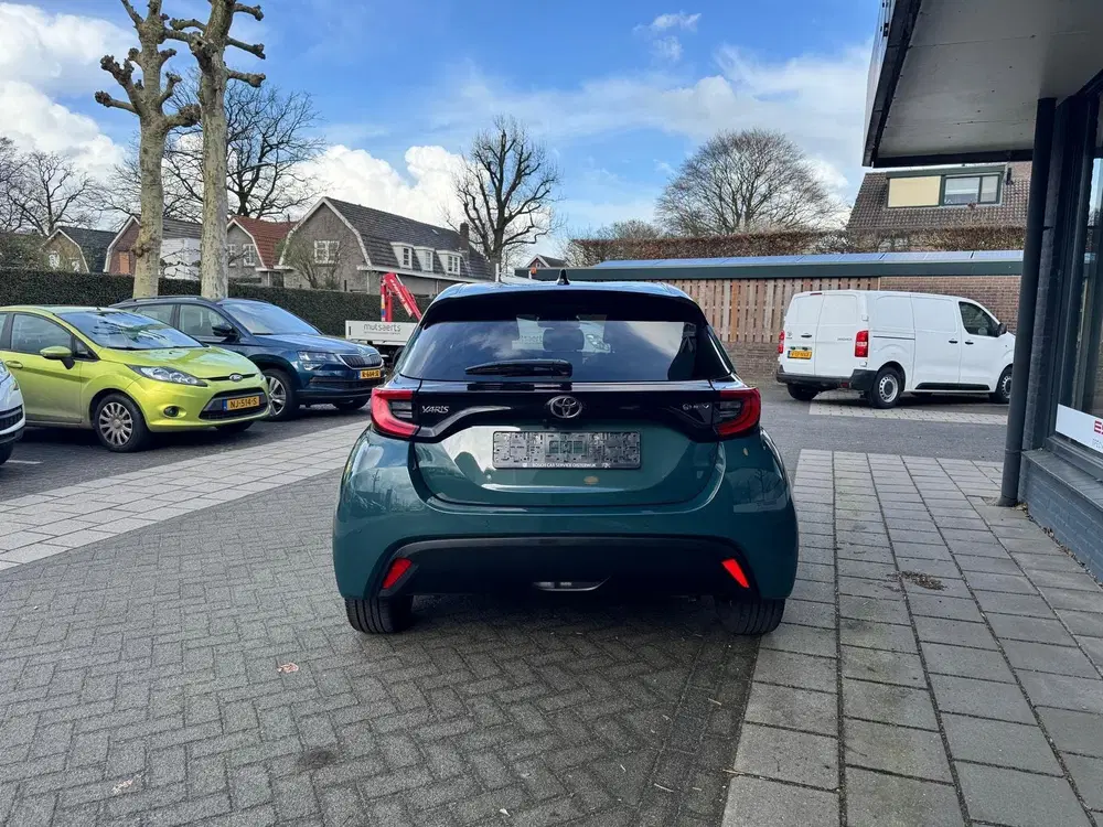 Toyota Yaris 1.5 Hybrid 115 Business Plus uit 2025, foto 4