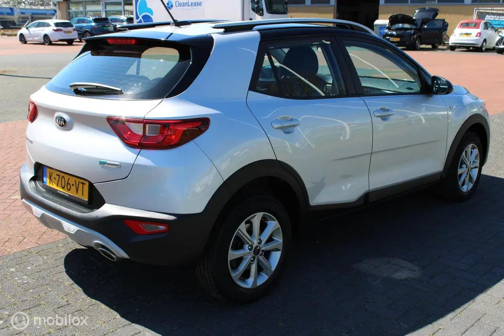 Kia Stonic 1.0 T-GDi MHEV DynamicLine uit 2021, foto 9