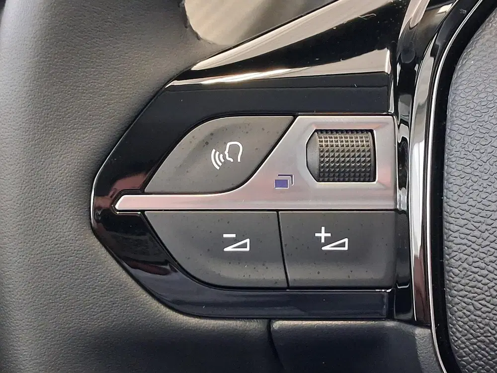 Peugeot 208 1.2 PureTech 100 Style Apple Carplay uit 2025, foto 15