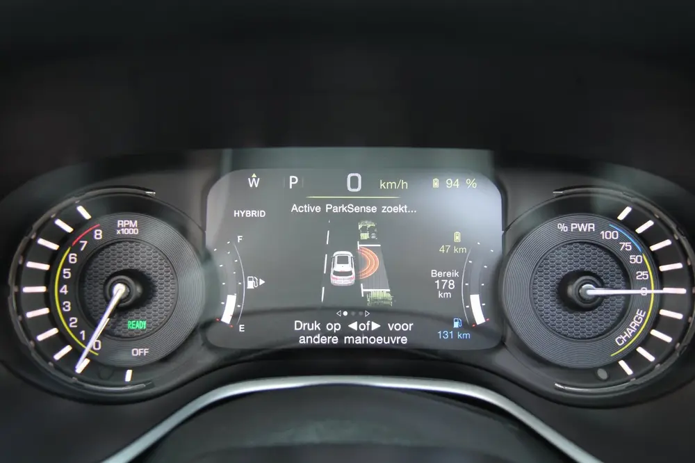 Jeep Compass 4xe 240 Plug-in Hybrid Electric S Pano BTW ! uit 2021, foto 14