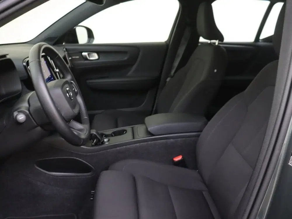 Volvo EX40 Extended Plus 82 kWh uit 2025, foto 16