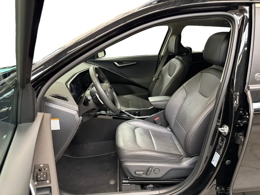Kia Niro 1.6 GDi PHEV ExecutiveLine I Schuifdak I L uit 2022, foto 11
