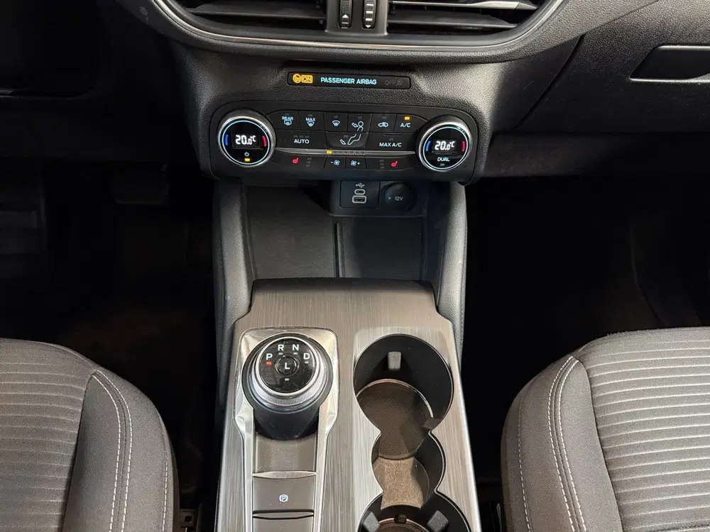 Ford Kuga 2.5 PHEV Titanium I Panoramadak I Winterpa uit 2022, foto 8