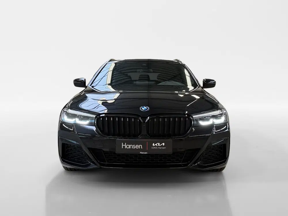BMW 5-serie Touring 530e xDrive M-Sport I Shadowline I uit 2022, foto 10