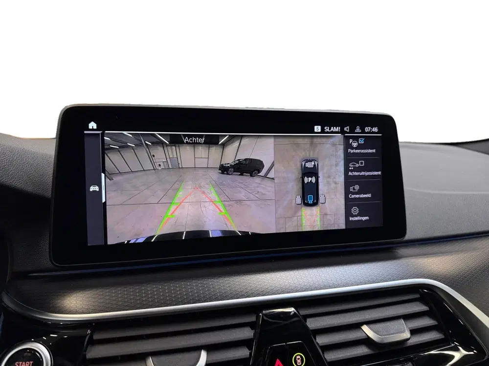 BMW 5-serie Touring 530e xDrive M-Sport I Shadowline I uit 2022, foto 19