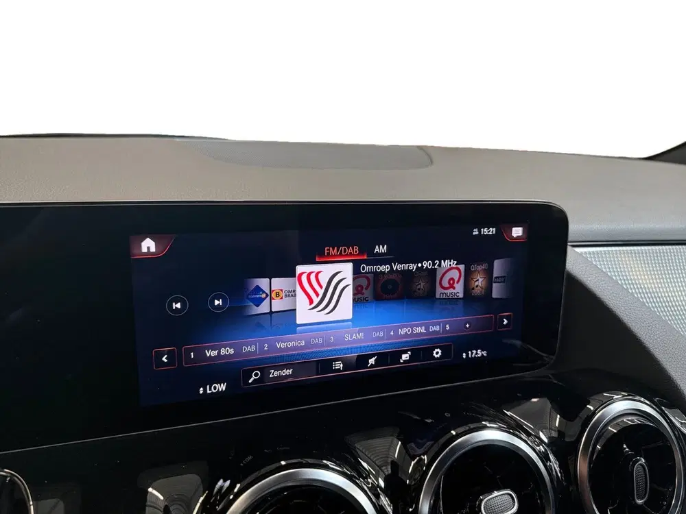 Mercedes-Benz GLA 250 e Business Line I Half-Leder I Navi I uit 2023, foto 17