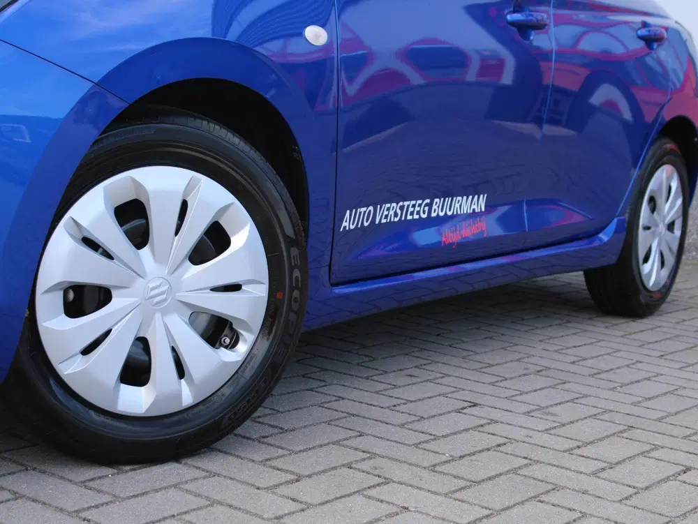 Suzuki Swift 1.2 Comfort Smart Hybrid Adaptieve Cruise uit 2026, foto 2