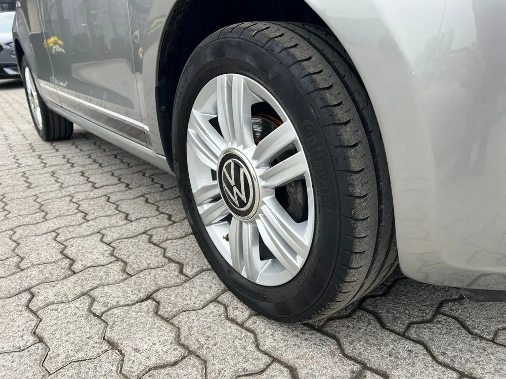 Volkswagen Up! 1.0 beats alcantara beats audio, cruise, airc uit 2022, foto 17
