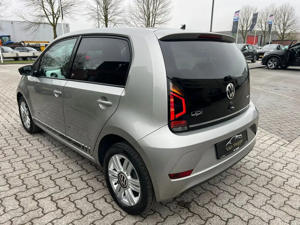 Volkswagen Up! 1.0 beats alcantara beats audio, cruise, airc uit 2022, foto 8