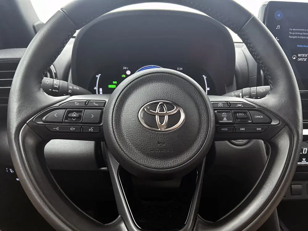 Toyota Yaris Cross 1.5 Hybrid 115 First Edition Comfort Pack uit 2025, foto 19
