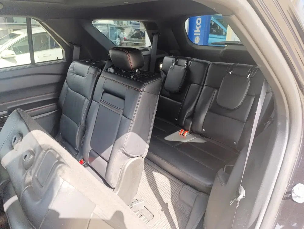 Ford Explorer 3.0 V6 EcoBoost PHEV ST-Line uit 2022, foto 15