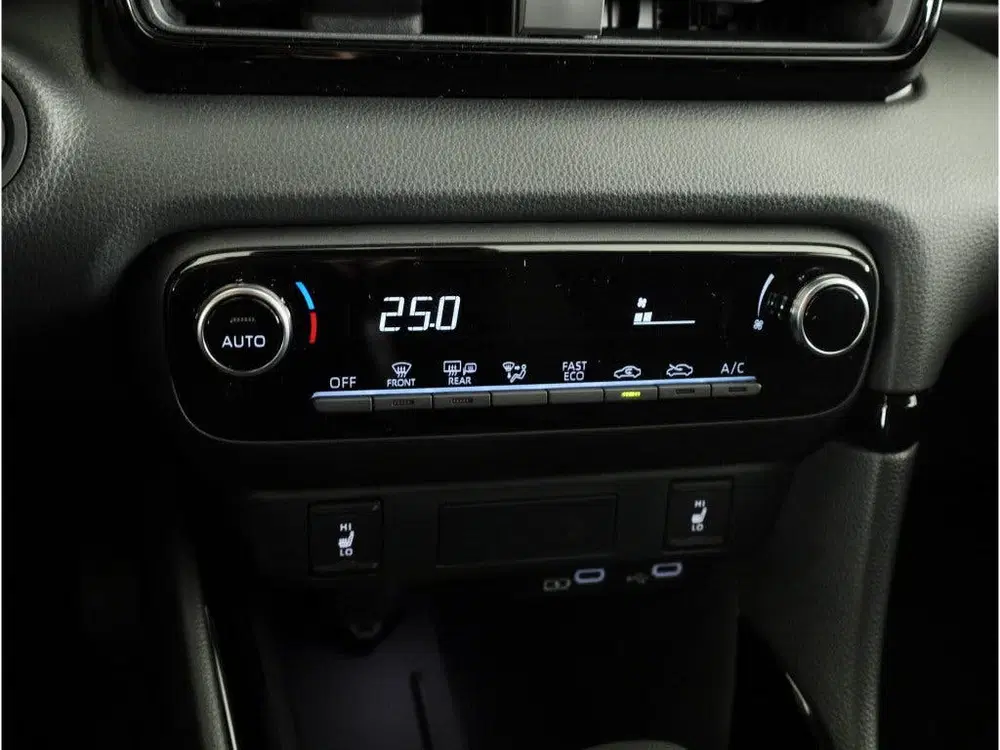 Toyota Yaris 1.5 Hybrid 115 Dynamic Comfort Pack *NIEUW uit 2026, foto 7