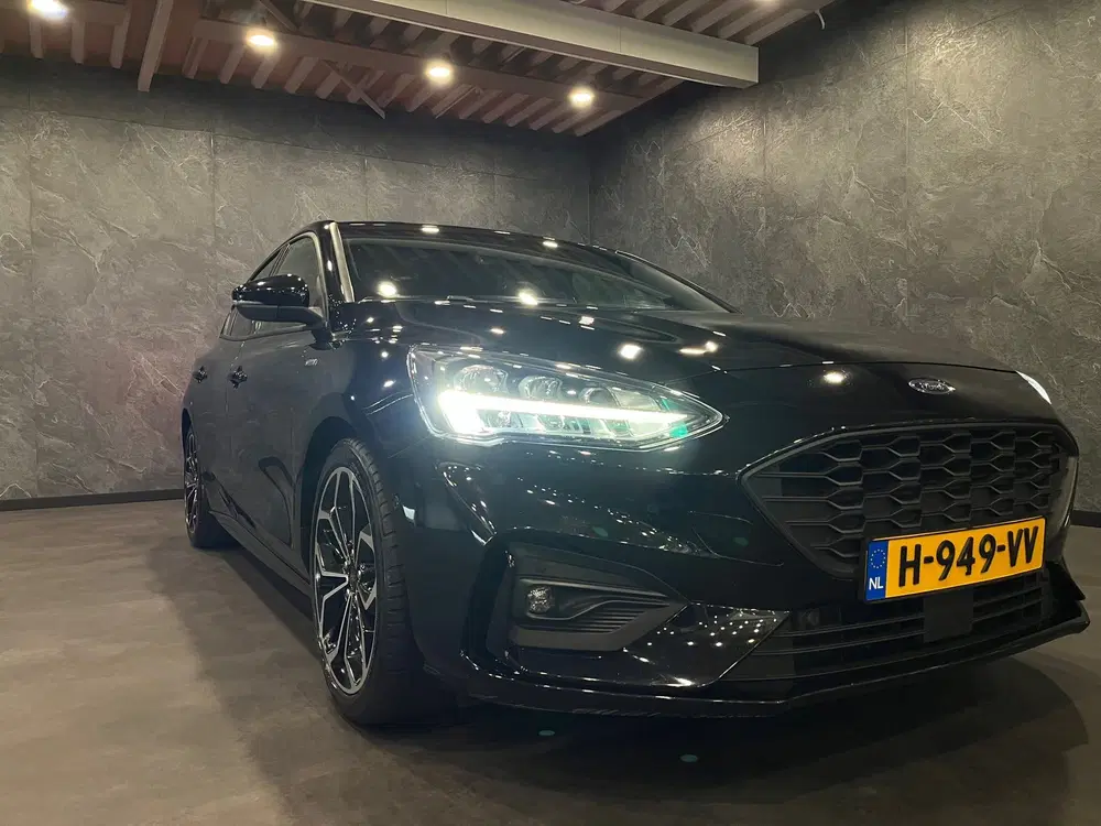 Ford Focus 1.5 EcoBlue ST Line Business AUTOMAAT NAP uit 2020, foto 4