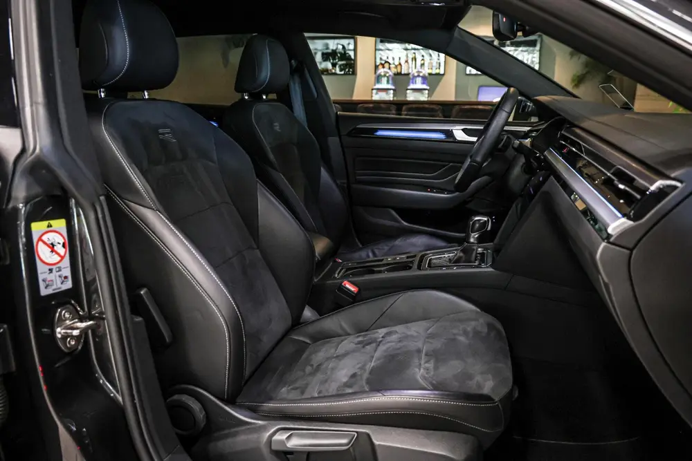 Volkswagen Arteon Shooting Brake 1.4 TSI eHybrid R-Line|Pano uit 2022, foto 19